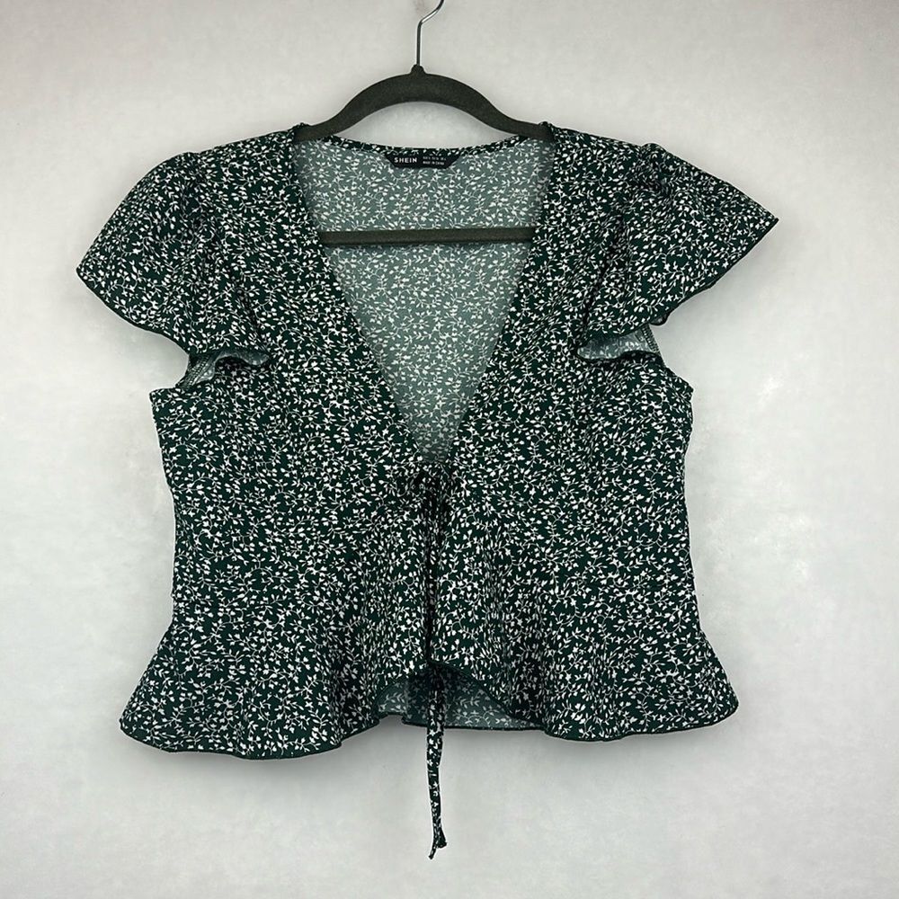 SHEIN Frenchy Ditsy Floral Tie Front Peplum Cami Top Sz Small